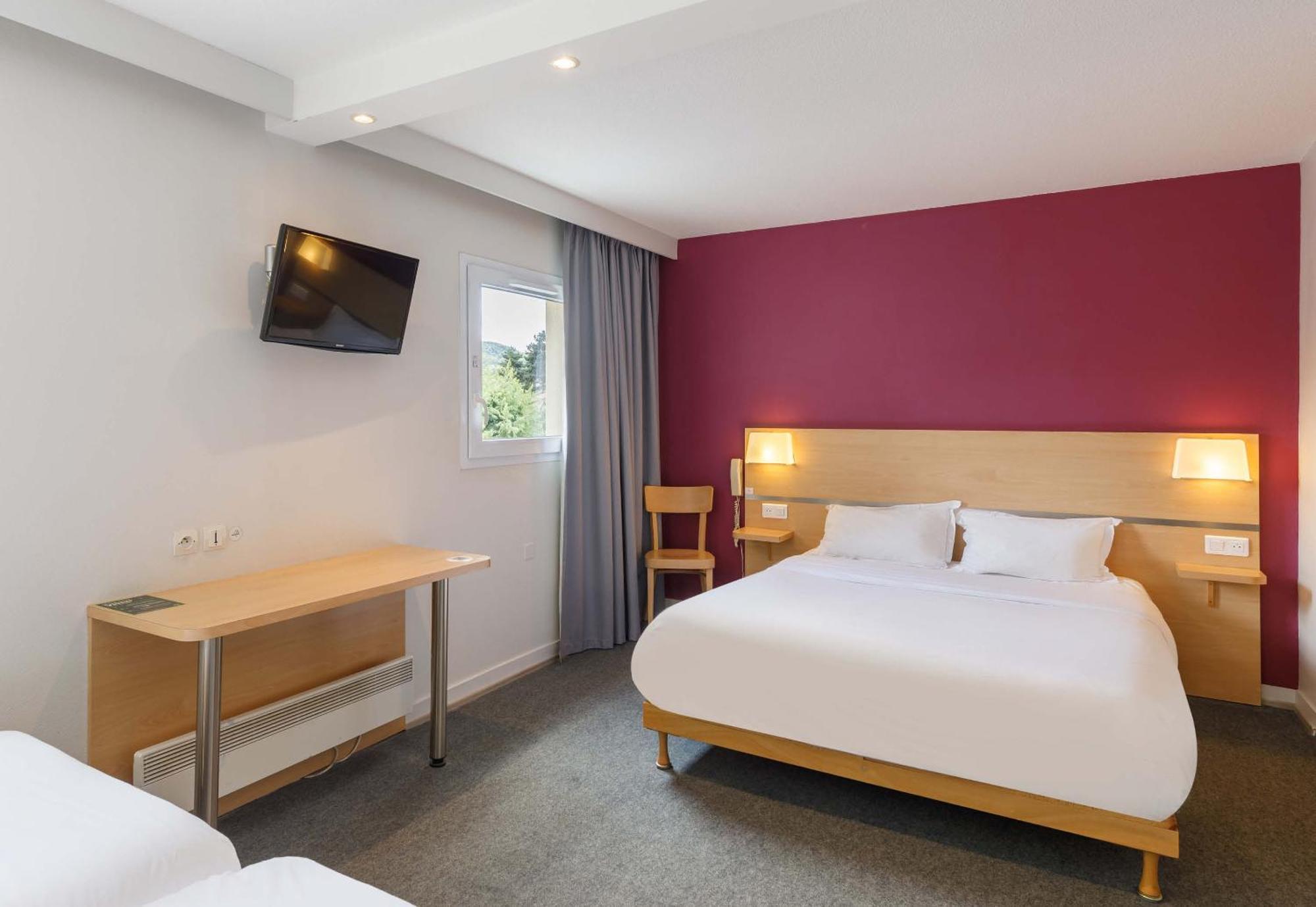 B&B Hotel Le Puy-En-Velay Vals-pres-le-Puy Esterno foto