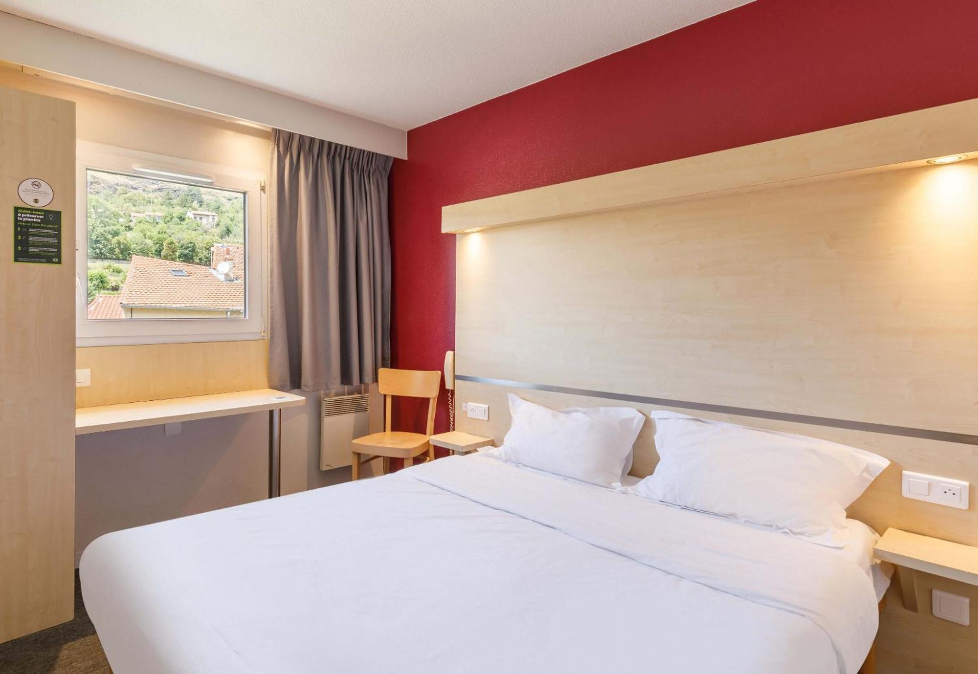 B&B Hotel Le Puy-En-Velay Vals-pres-le-Puy Esterno foto