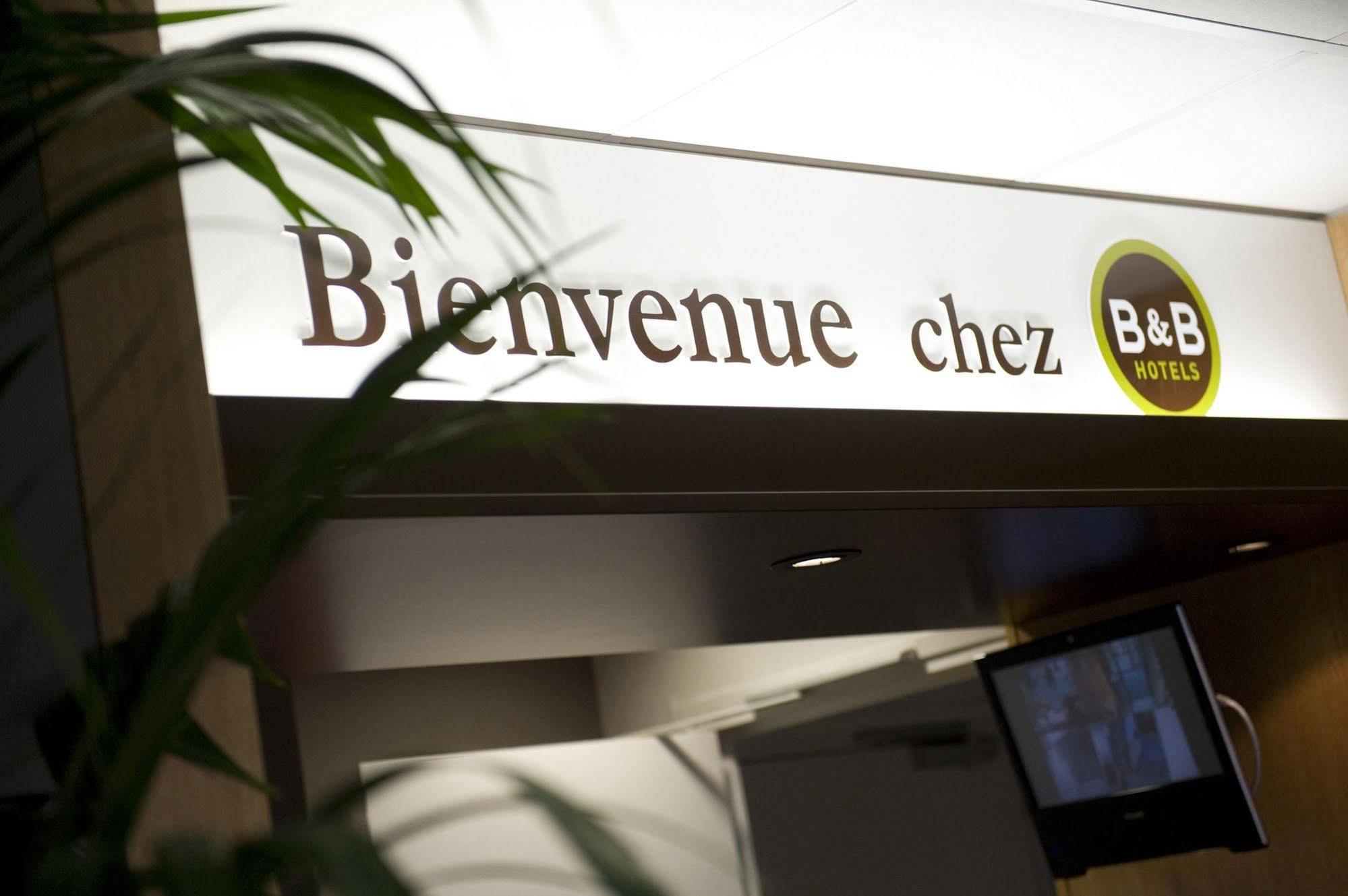 B&B Hotel Le Puy-En-Velay Vals-pres-le-Puy Esterno foto